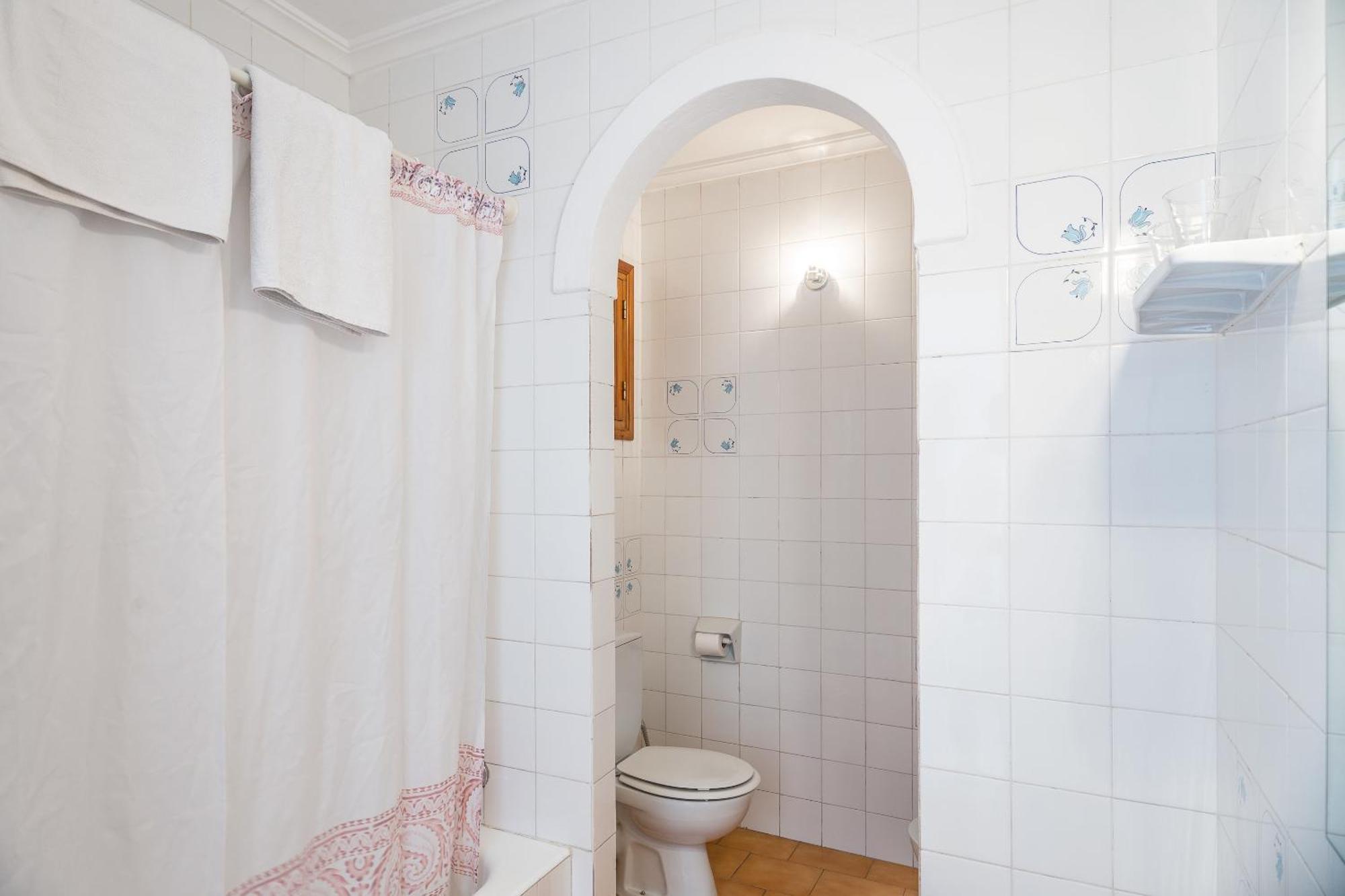 Apartamentos Orosol 2 By Typic Hotels San Antonio  Room photo