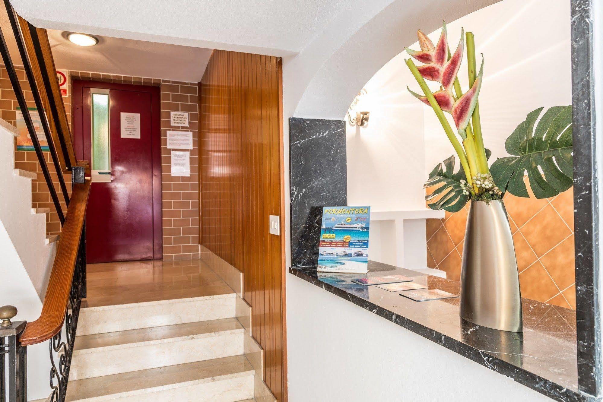 Apartamentos Orosol 2 By Typic Hotels San Antonio  Exterior photo